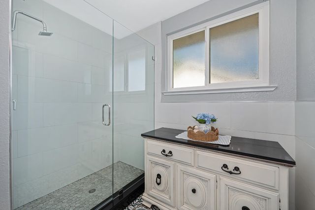 3411 Stoney Rd, Rocklin, CA 95765