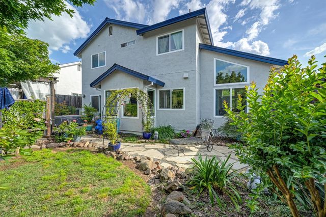 3411 Stoney Rd, Rocklin, CA 95765