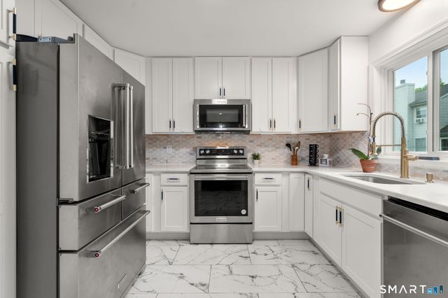 63 Chatam Lane, Torrington, CT 06790