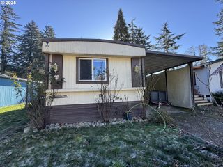 33838 E RIVER Dr 89, Creswell, OR 97426