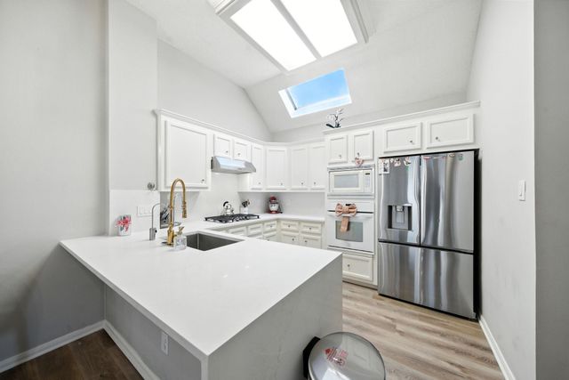 3911 Princeton Park Court, Pasadena, TX 77058