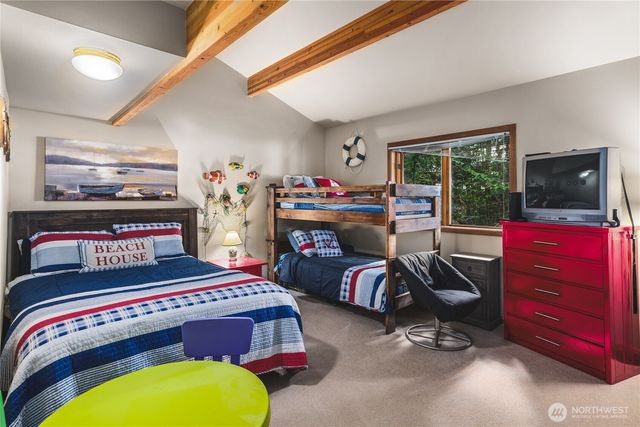 7616 Cypress Way, Anacortes, WA 98221