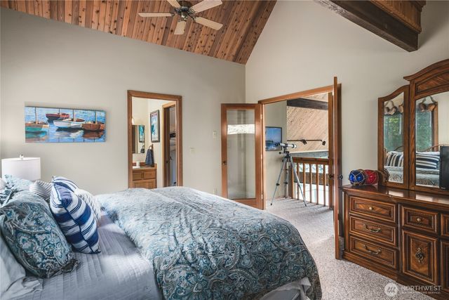 7616 Cypress Way, Anacortes, WA 98221