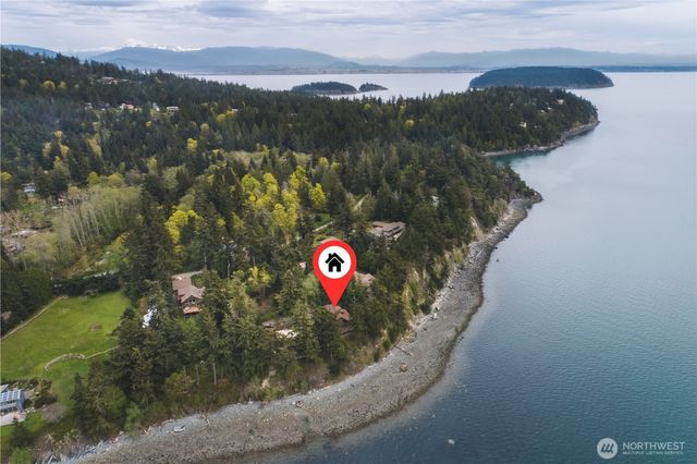 7616 Cypress Way, Anacortes, WA 98221