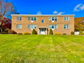 1742 Boston Post Road 3B, Westbrook, CT 06498