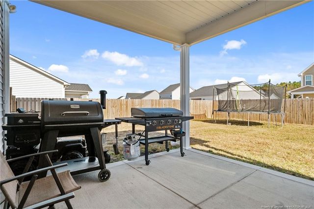 212 Winnsboro Road, Raeford, NC 28376