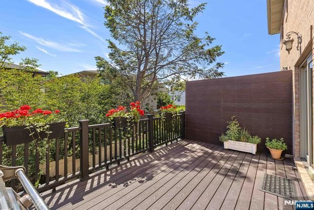 90 Washington Avenue C0090, Cliffside Park, NJ 07010