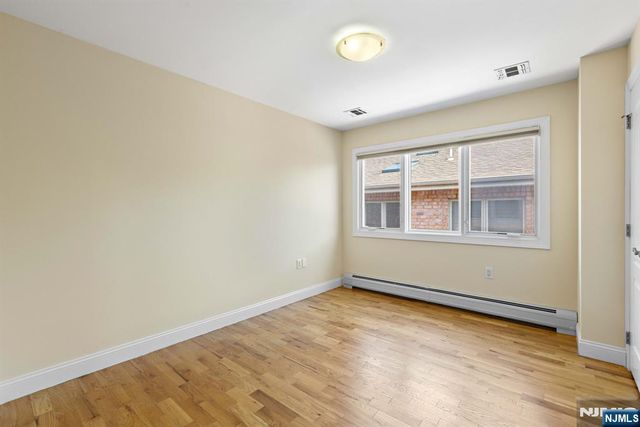 90 Washington Avenue C0090, Cliffside Park, NJ 07010