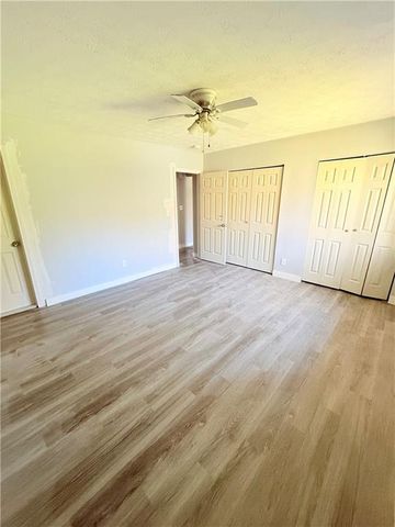 1445 Diplomat Drive, Riverdale, GA 30296