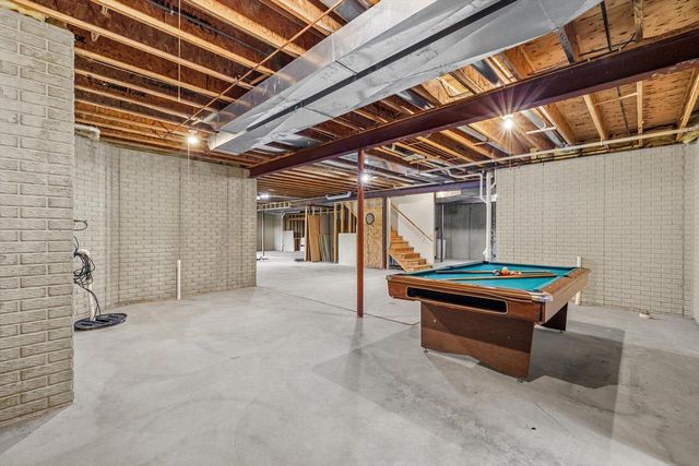155 St. James CIRCLE, Union Grove, WI 53182