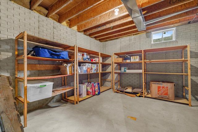 155 St. James CIRCLE, Union Grove, WI 53182