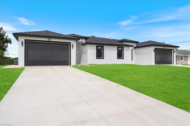 132-134 Harold AVE S, Lehigh Acres, FL 33973