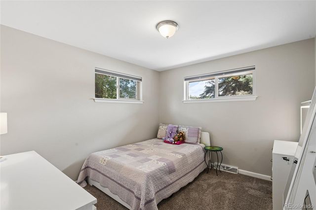 1521 S Carr Street, Lakewood, CO 80232