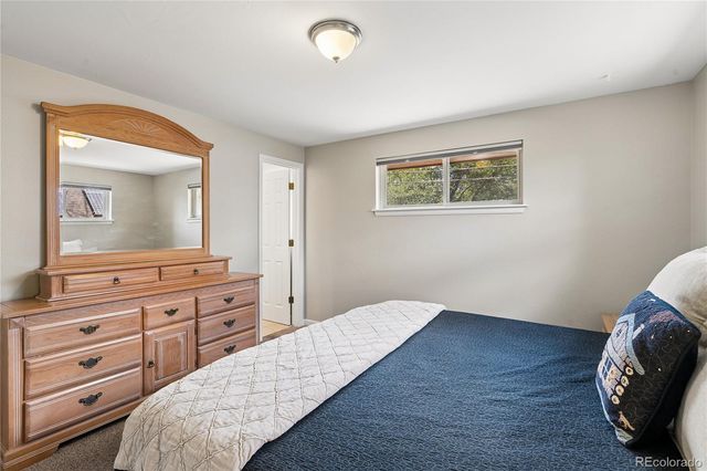 1521 S Carr Street, Lakewood, CO 80232