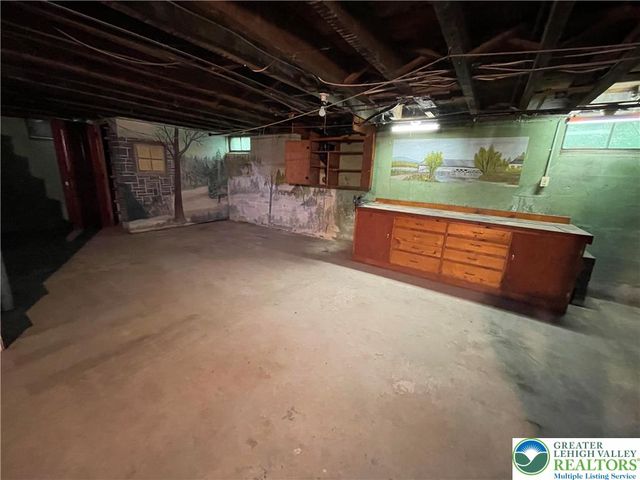 153 Moorestown Drive, Moore Twp, PA 18014