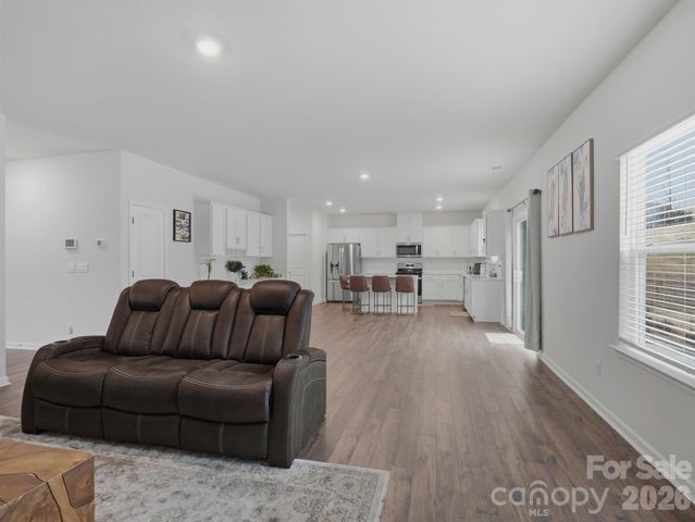 10971 Claystone Drive, Davidson, NC 28036