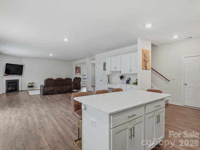 10971 Claystone Drive, Davidson, NC 28036