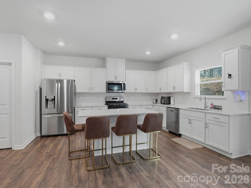 10971 Claystone Drive, Davidson, NC 28036