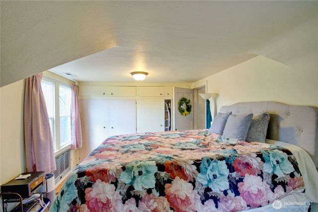 1408 S 12th Street, Mount Vernon, WA 98274