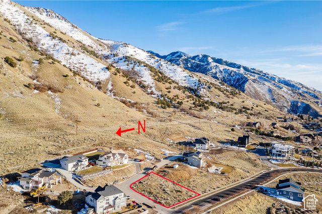 1465 N Stonecrest Ln Unit 14, Logan, UT 84341