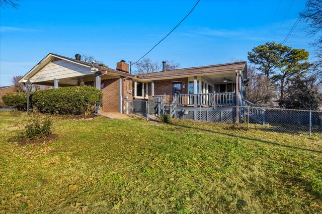 2209 Ruth St, Springfield, TN 37172