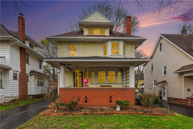 39 Westchester Avenue, Rochester, NY 14609