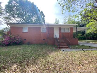 5319 Williamsburgh Drive, Fayetteville, NC 28304