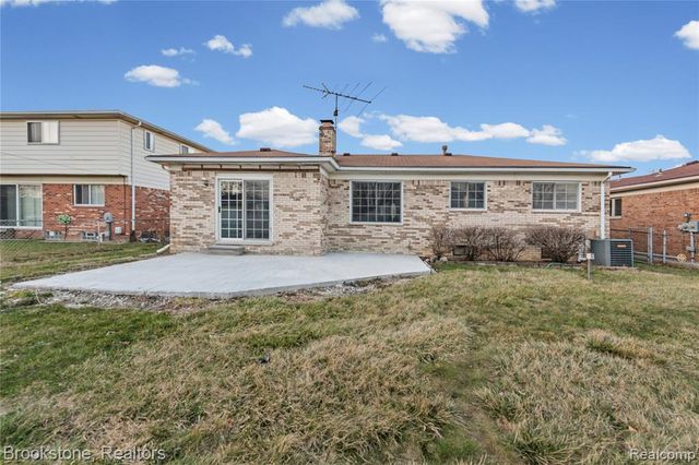 11952 Steven Drive, Sterling Heights, MI 48312