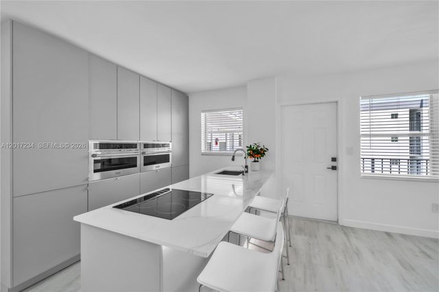 1720 Jefferson St 511, Hollywood, FL 33020