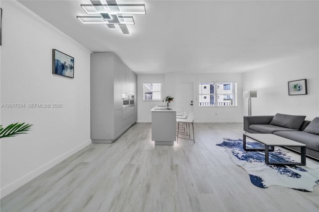 1720 Jefferson St 511, Hollywood, FL 33020