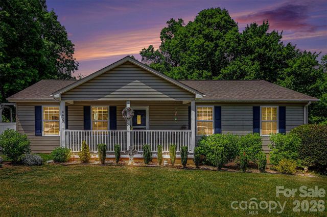 4432 Bennett Road, Morganton, NC 28655