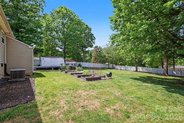 4432 Bennett Road, Morganton, NC 28655
