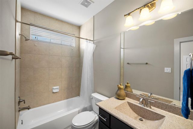 1129 Beasley Hills Lane, Houston, TX 77008