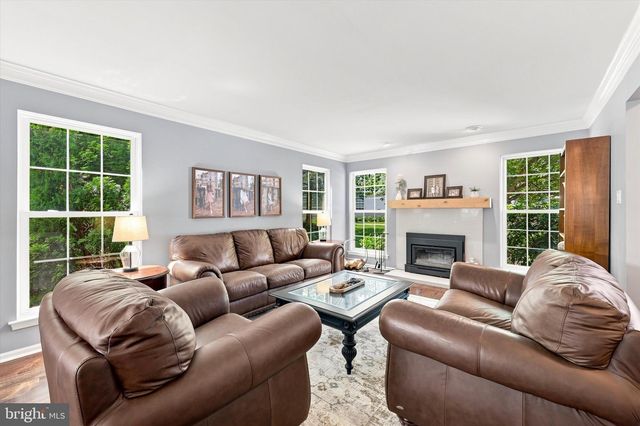 111 WESTON CT, North Wales, PA 19454
