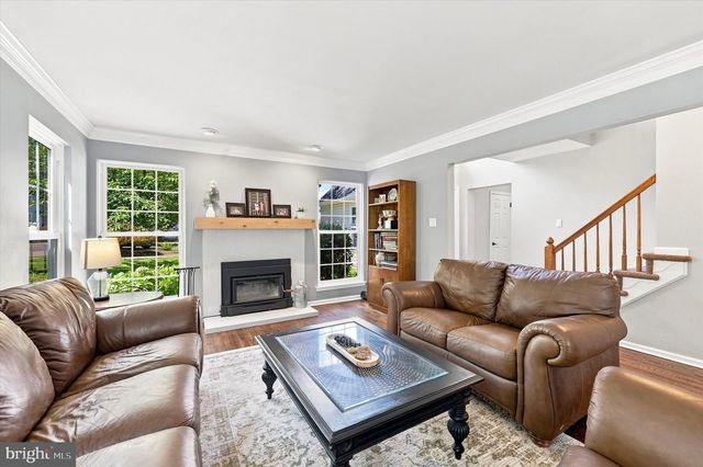 111 WESTON CT, North Wales, PA 19454