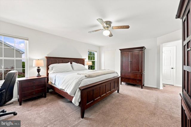 111 WESTON CT, North Wales, PA 19454