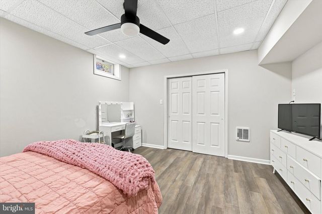 111 WESTON CT, North Wales, PA 19454