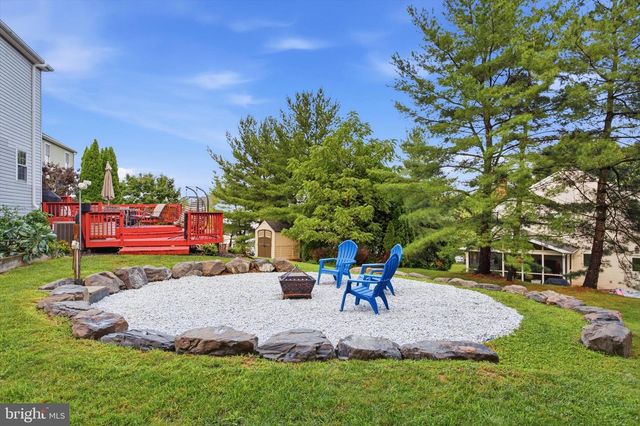 111 WESTON CT, North Wales, PA 19454