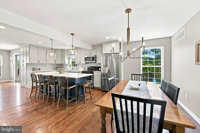111 WESTON CT, North Wales, PA 19454