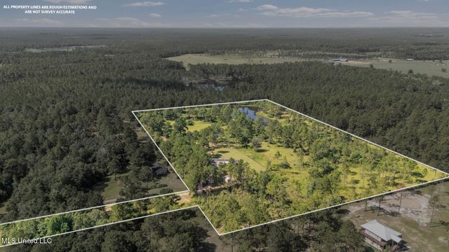 19815 Red Oak Rd, Saucier, MS 39574
