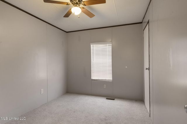 19815 Red Oak Rd, Saucier, MS 39574