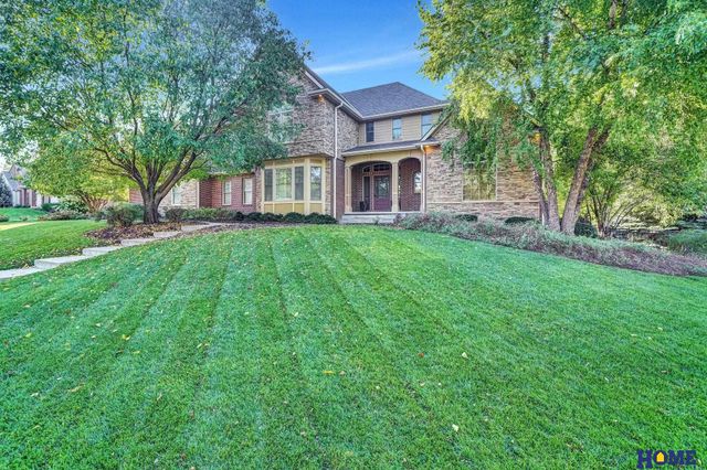 6521 Winding Ridge Court, Lincoln, NE 68512