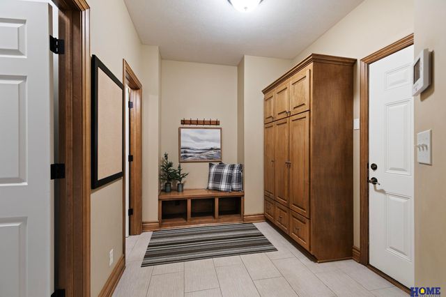 6521 Winding Ridge Court, Lincoln, NE 68512