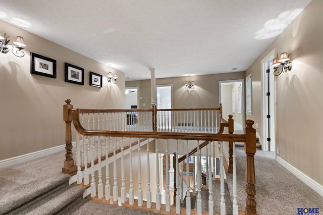 6521 Winding Ridge Court, Lincoln, NE 68512