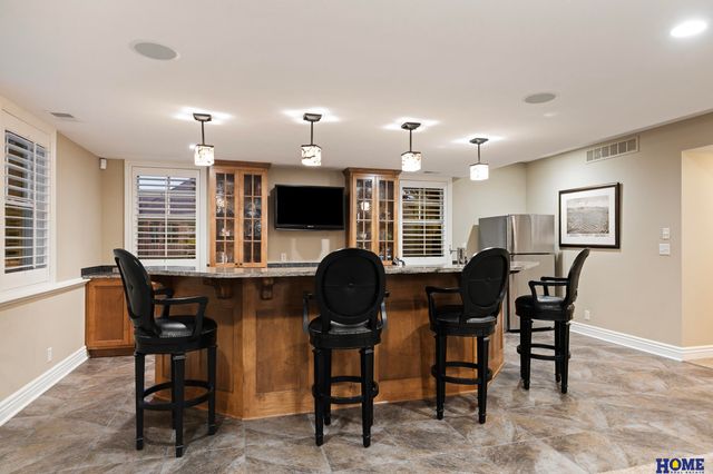 6521 Winding Ridge Court, Lincoln, NE 68512