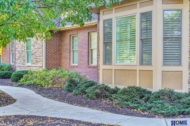 6521 Winding Ridge Court, Lincoln, NE 68512