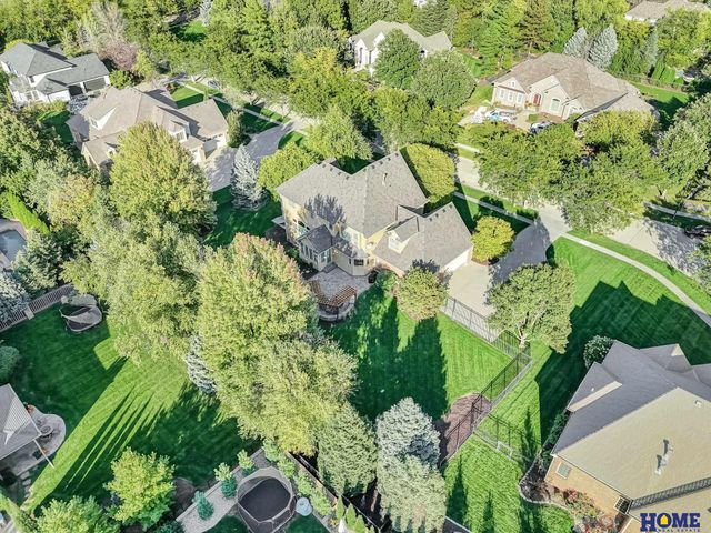 6521 Winding Ridge Court, Lincoln, NE 68512