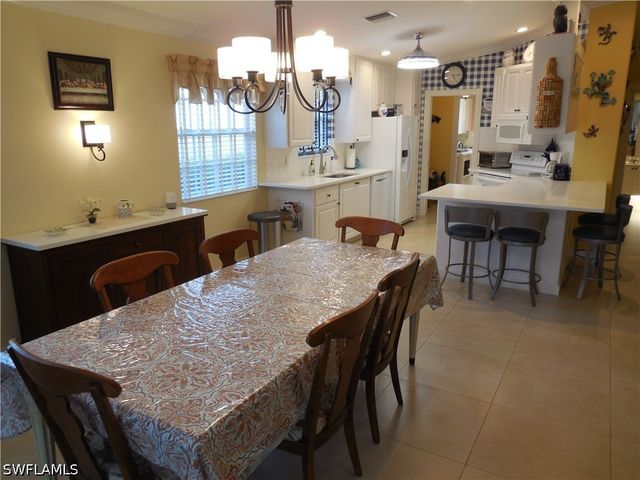 3703 Exuma WAY, Naples, FL 34119