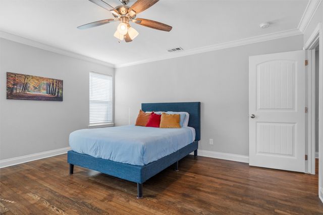 1408 S Corinth Street Road, Dallas, TX 75203