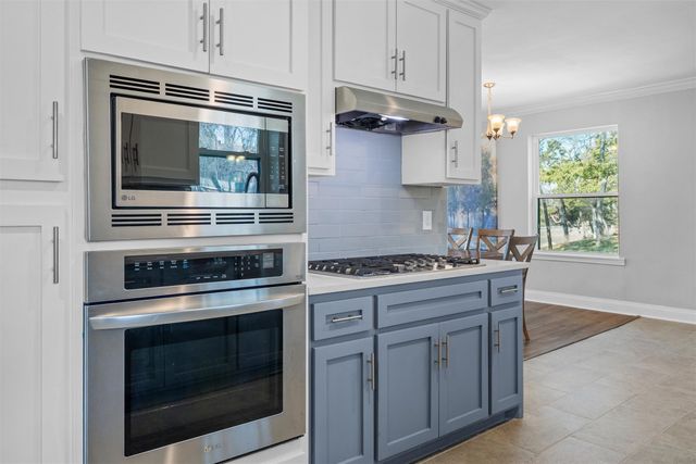 1408 S Corinth Street Road, Dallas, TX 75203